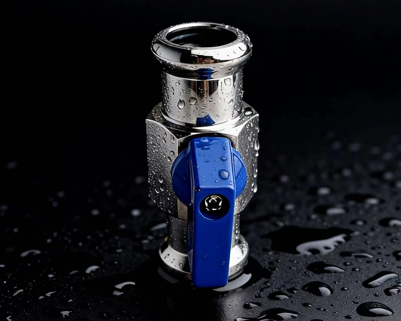 Sármhaitheas na Comhlaí Liathróid Preas-Fit in Suiteálacha Tráchtála