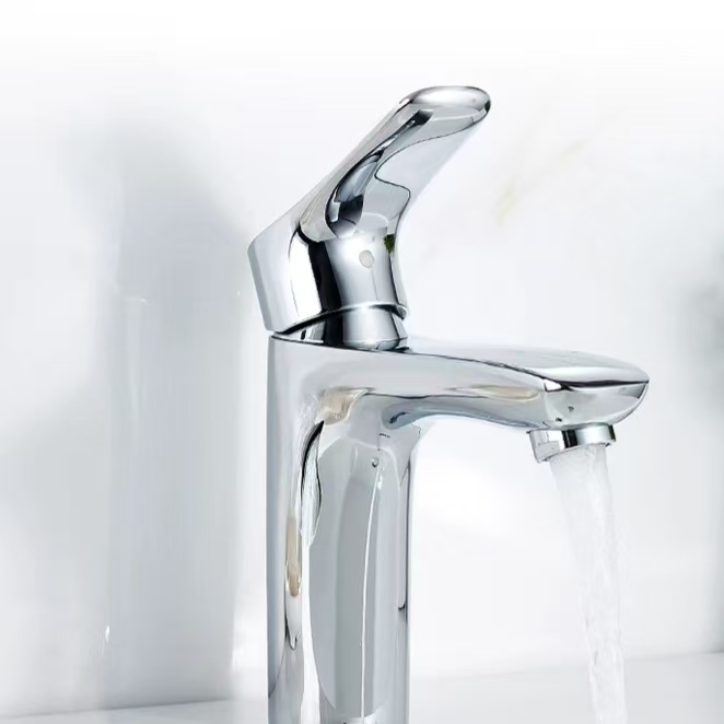 Faucet Láimhe Aonair Arc-Shaped Bright Silver