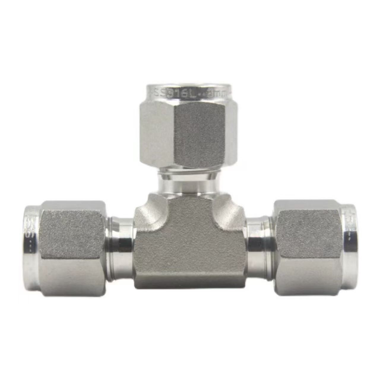 Feistiú Tee Comhbhrú Ferrule