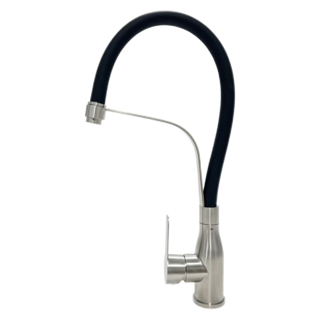Faucet Uisce Te Agus Fuar Uilíoch Solúbtha Tarraingt Amach Solúbtha Silicone